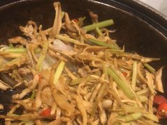 -海鸿荟·沿江菜(中山北路店)