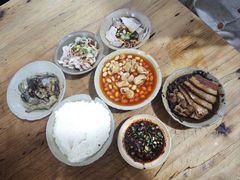 -九九豆花馆(解放碑步行街店)