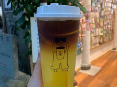 -猫的天空之城概念书店(杭州南宋御街店)