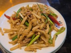 -俺家鲜·烧烤龙虾地锅鸡(观音塘店)