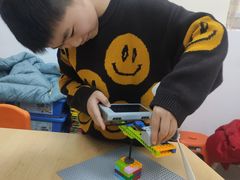 -斯坦星球AI编程·机器人科创·科学实验·信奥·思维·STEM·积木拼搭·竞赛考级(浦东联洋广场大拇指龙阳御桥中心)