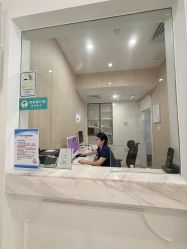 -广州健丽·去眼袋医疗美容机构