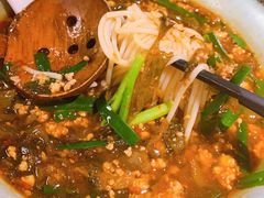 招牌小锅米线-缘生态云南菜·野生菌庭院餐厅(华侨城店)