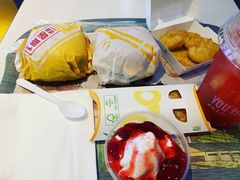 -麦当劳(新世纪环球中心店)