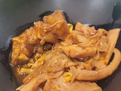 牛腩鱿鱼面-富贵饮食之家