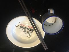 -鱼窝棚柴火铁锅炖(富山屯店)