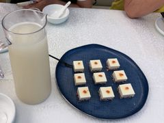 -品海楼·大连海胆锅贴馆(东港店)