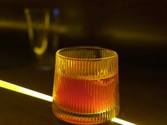 -SU lounge the lake view湖景酒廊