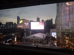 -彩虹云霄拜约克摩天塔