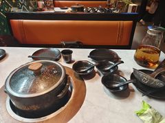 餐具摆设-芸山季·云南野生菌火锅(人民广场来福士店)