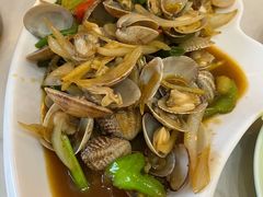 -覃记海鲜美食餐厅