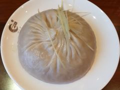 陈士荣蟹黄汤包-鸿运酒楼