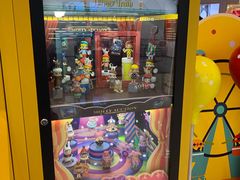 -泡泡玛特POPMART(黄岛新城吾悦店)