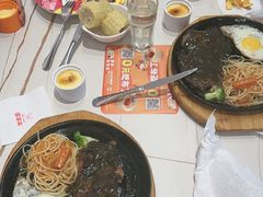 -豪享来牛排(人民店)