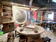 -破瓦寒窑·地摊烤羊排