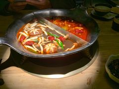 台式麻辣锅-湊湊火锅·茶憩(杭州湖滨银泰in77店)