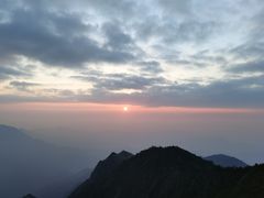 -牛背山