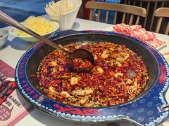 -何师傅美蛙鱼头(汉街店)