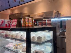 -DQ·蛋糕·冰淇淋(三亚青春颂店)