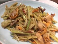 -品味居·首店·大连鲜活海鲜大连菜(东港店)