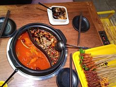 -串门邻居串串火锅(云南南路店)