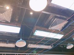 大堂-黑白电视长沙小吃(美林M·LIVE天地东座店)