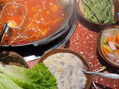 -赵美丽·重庆社区火锅·直营店(火车东站·中豪国际店)