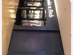 -Abercrombie&Fitch(德基广场店)
