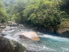 -西岭雪山大飞水景区