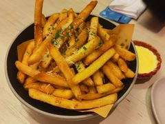 -斯普汇生蚝牛排馆(中骏世界城店)