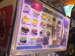 -詹爷爷乌节路街头冰淇淋