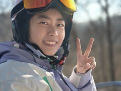 -亚布力新体委滑雪场