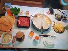 -花田里捞牛火锅(天润店)