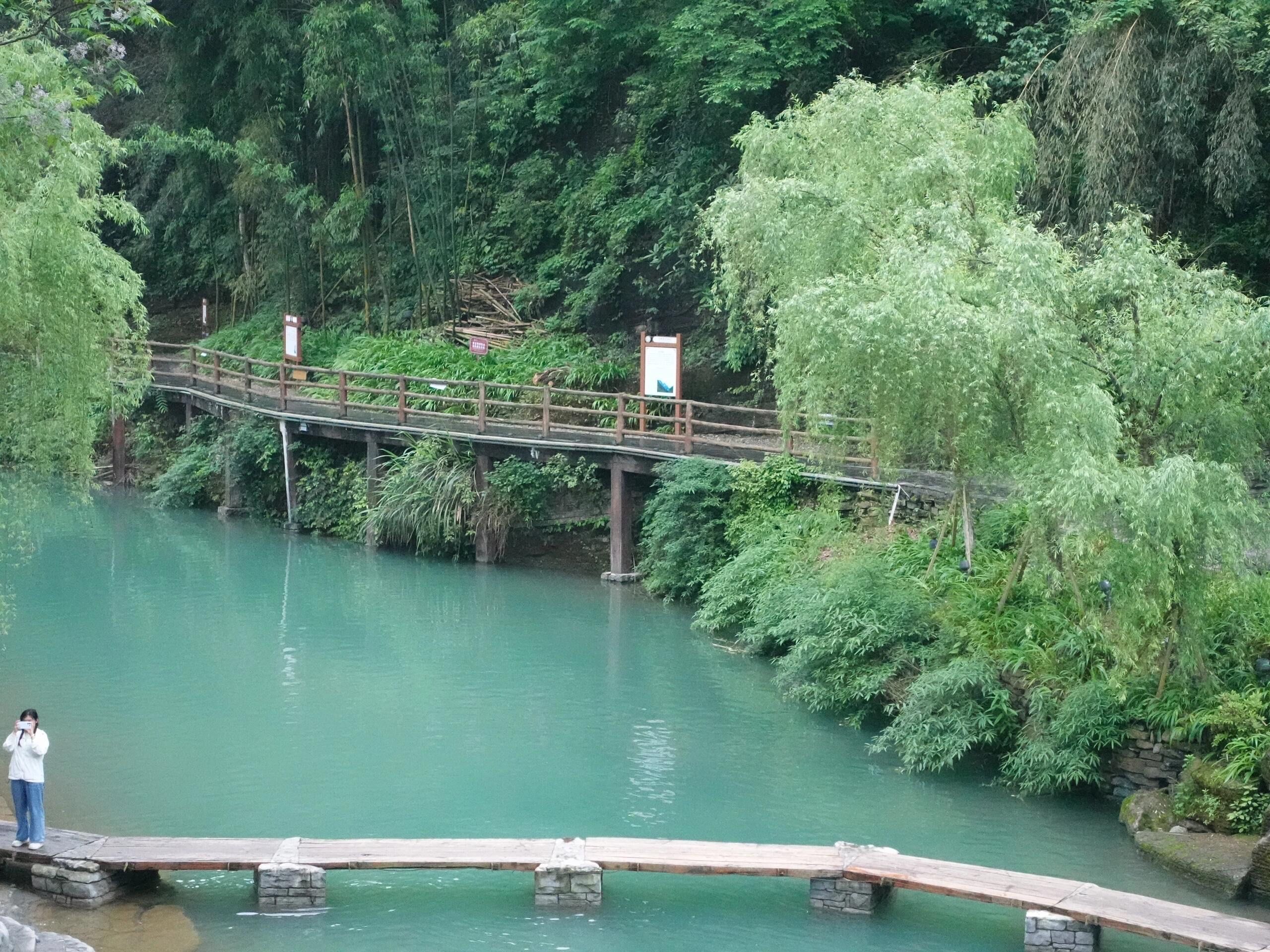 湘西秘境之德夯苗寨(瀑布很多)