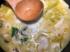 -九锅一堂酸菜鱼(新南凯德直营店)