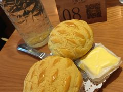 冰火菠萝油-粤域茶餐厅