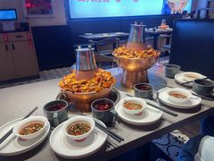 -老佛爷铜炉蛙锅(东门老街店)