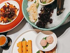 -红鼎豆捞·非遗鲍皇汤火锅(宝丰路店)