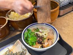 -云阿蛮云南生烫牛肉米线(奉贤路店)