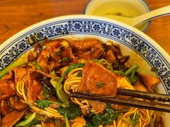 -沪西老弄堂面馆(定西路店)