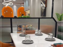 -西语·炭烧牛排(卓越中寰店)