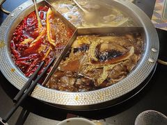 -廖掌柜·重庆鲜货火锅(上海首店)