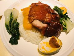 招牌四宝饭-龙记烧腊茶餐厅(常德路店)