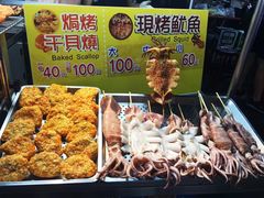 -六合夜市
