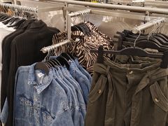 -H&M(华润万象城店)