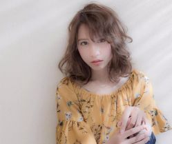 -明洞造型精品烫染