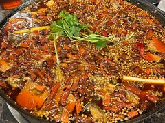 -鸿顺老铁锅美蛙鱼府(解放碑店)