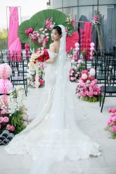 -Lady  Jane高端婚纱礼服馆