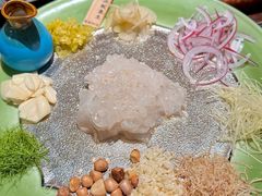 -得意咚瓜·顺德鱼生·冬瓜盅火锅