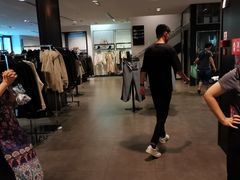 -ZARA(恒隆广场店)